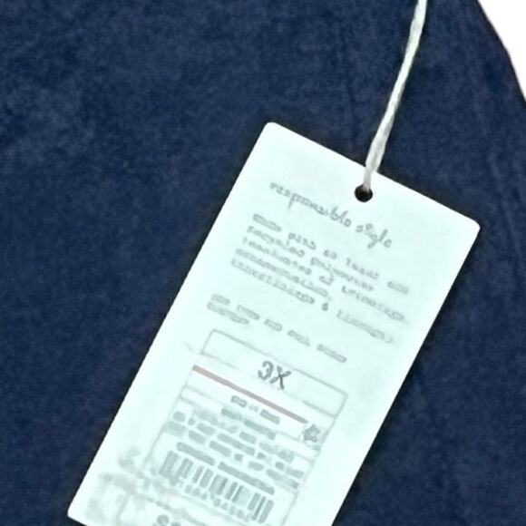 A New Day Women’s  Mid Rise Navy Terrycloth Shorts, Size 3X, NWT - Picture 11 of 11